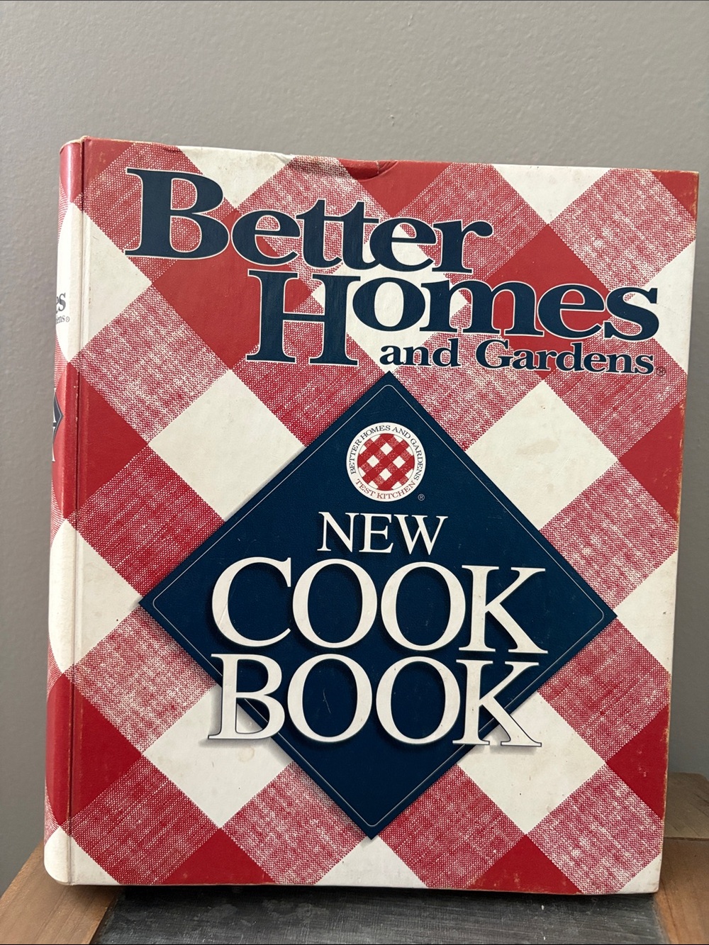 Vintage ‘96 Better Homes And Gardens Red & White New Cook Book Three Ring Binder